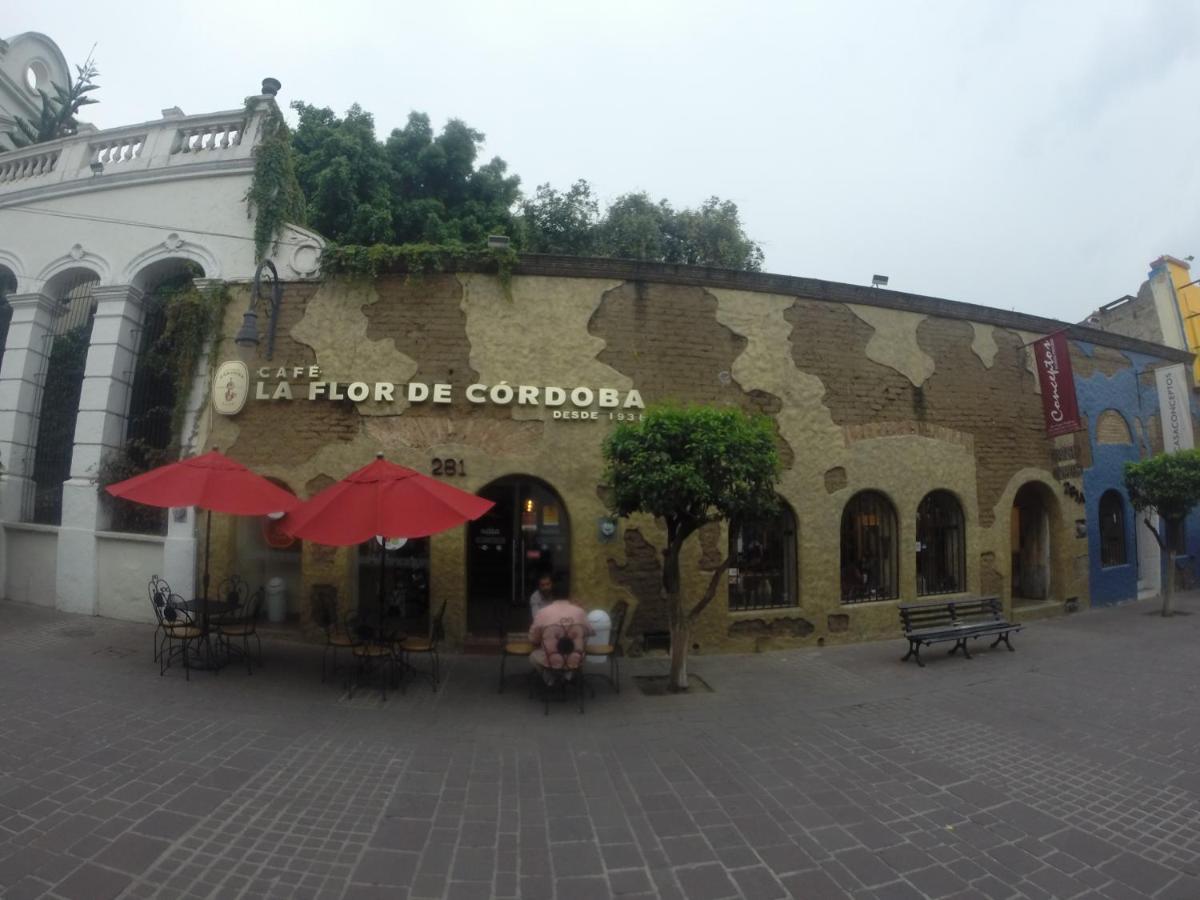 Hospedaje Tlaquepaque Гвадалахара Екстер'єр фото